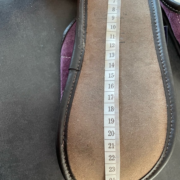 Garneau  Ladies Slippers - Picture 4 of 9